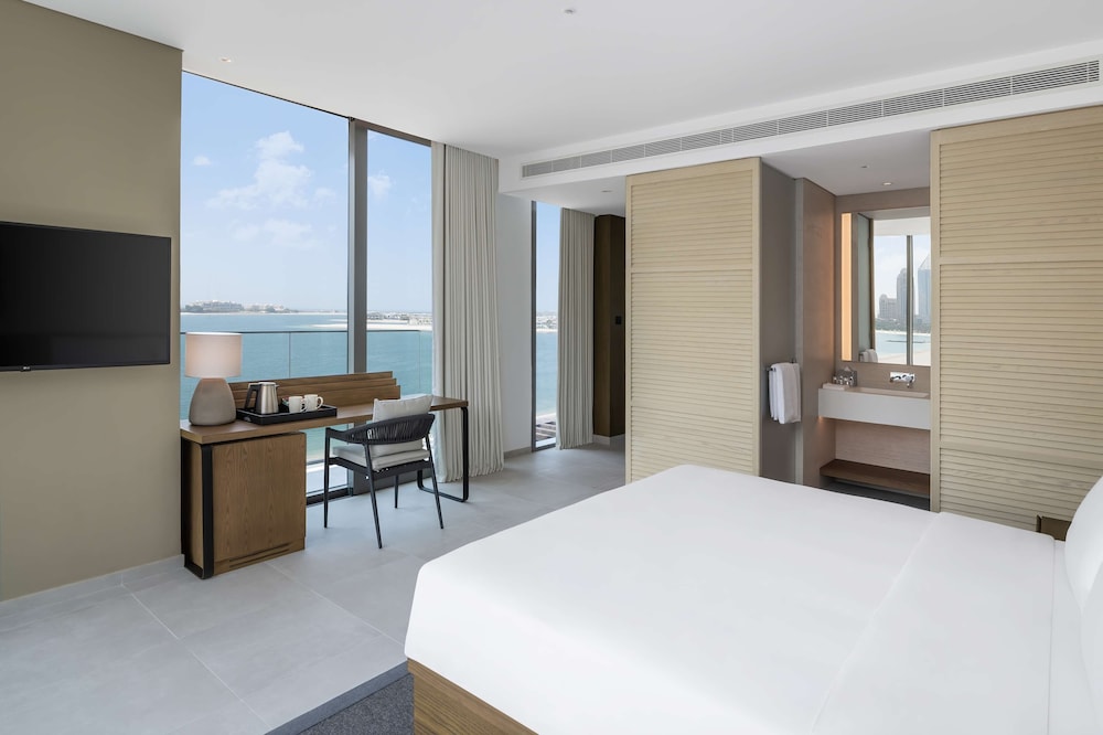 Radisson Beach Resort Palm Jumeirah — Hotel rooms in Dubai