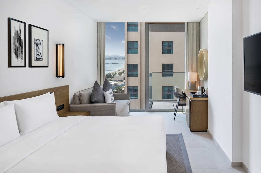 Radisson Beach Resort Palm Jumeirah — Hotel rooms in Dubai