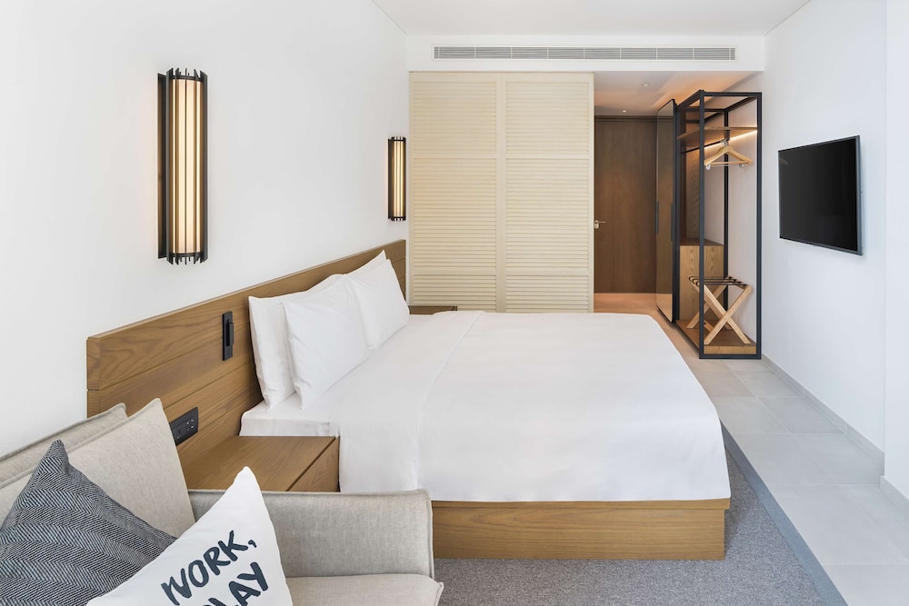 Radisson Beach Resort Palm Jumeirah — Hotel rooms in Dubai