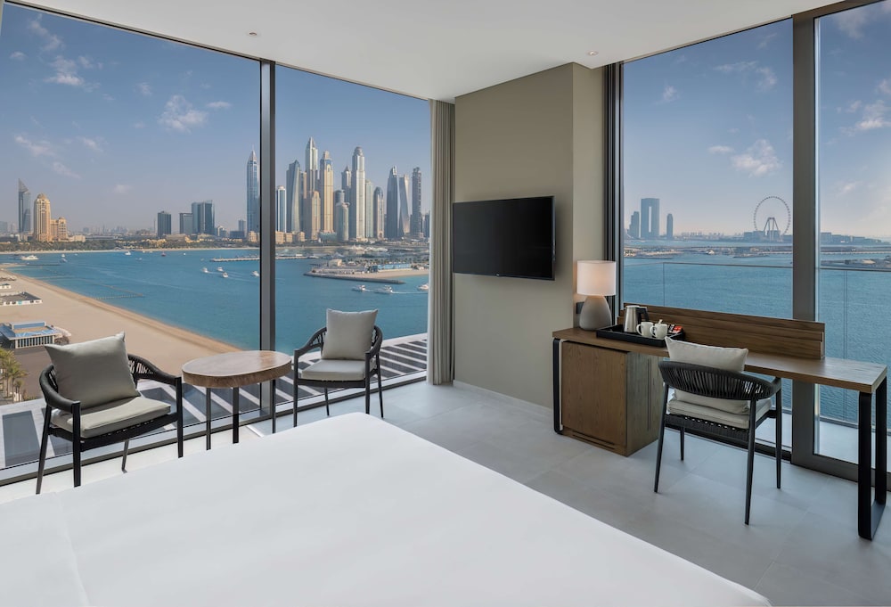 Radisson Beach Resort Palm Jumeirah — Hotel rooms in Dubai