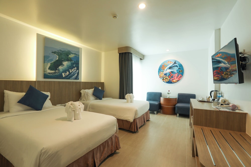 Flipper House Hotel — Hotel rooms in Pattaya, Chonburi