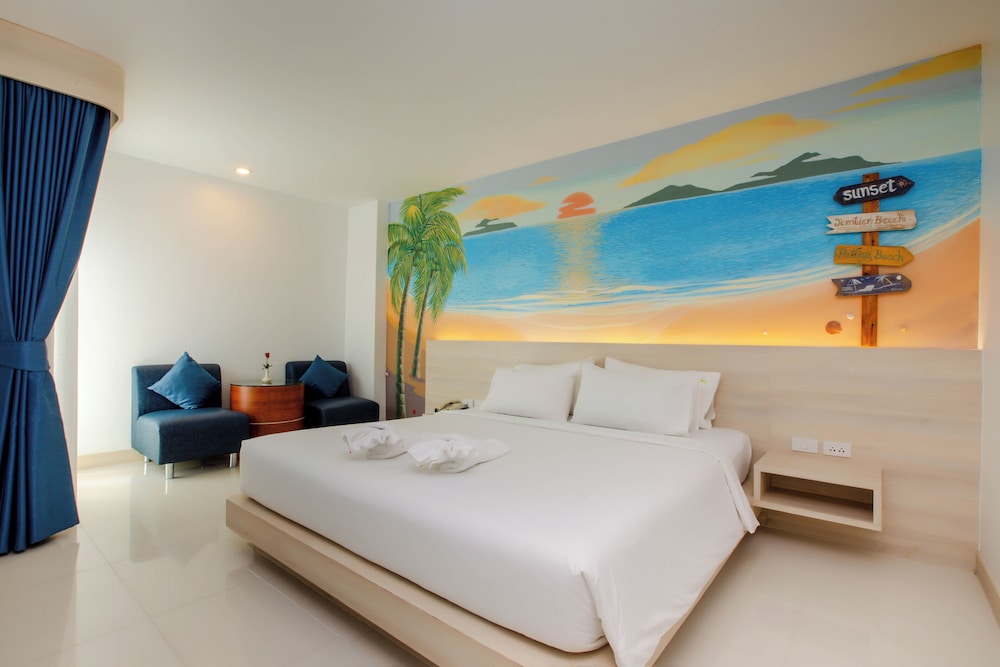 Flipper House Hotel — Hotel rooms in Pattaya, Chonburi