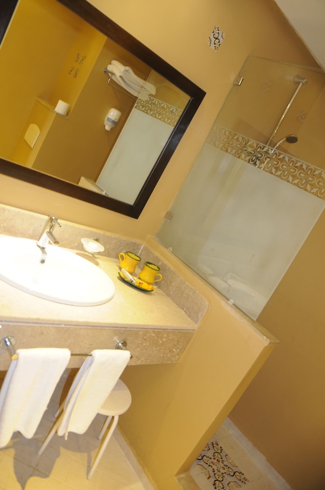 Hotel Menara — Rooms in Hammamet, Nabeul