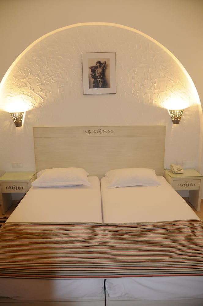 Hotel Menara — Rooms in Hammamet, Nabeul