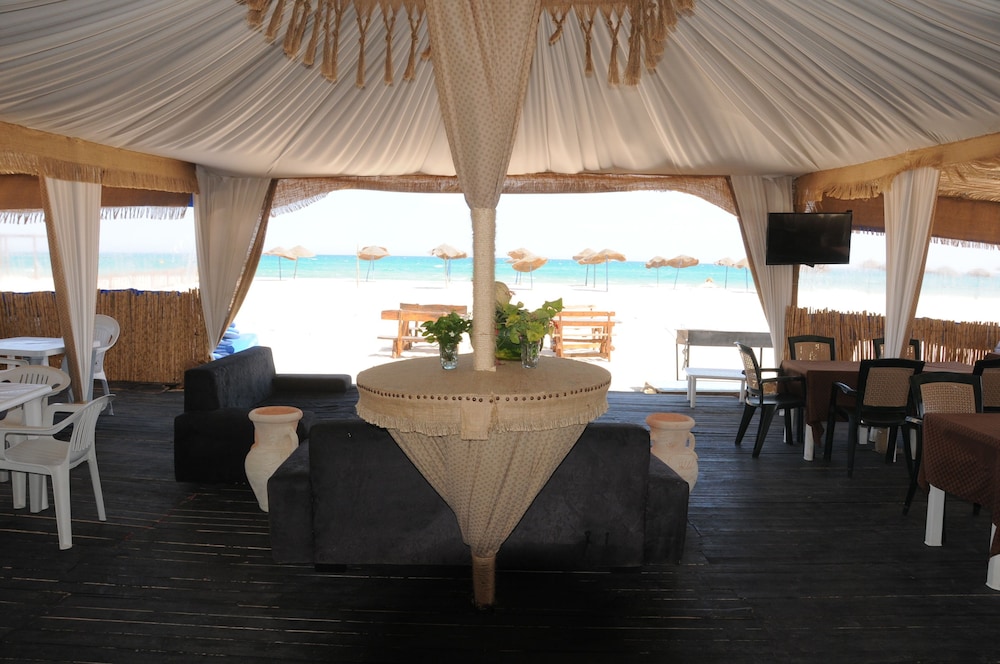 Hotel Menara — Outdoor in Hammamet, Nabeul