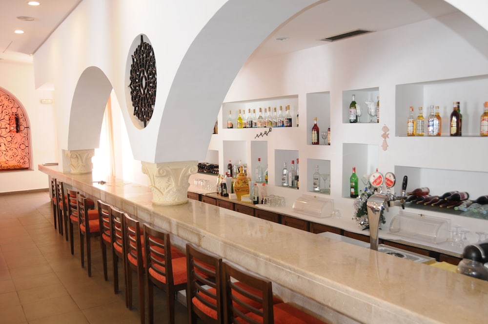 Hotel Menara — Restaurant in Hammamet, Nabeul