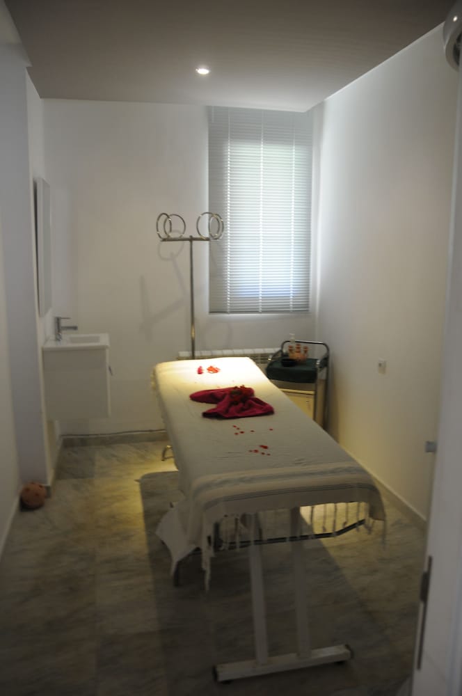 Hotel Menara — Facilities in Hammamet, Nabeul
