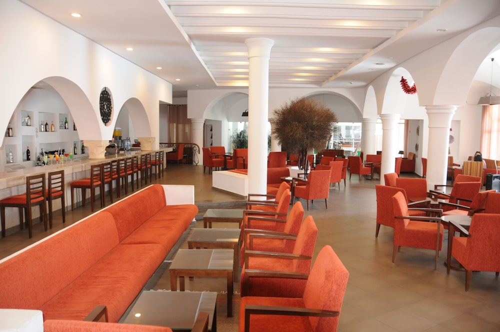 Hotel Menara — Restaurant in Hammamet, Nabeul