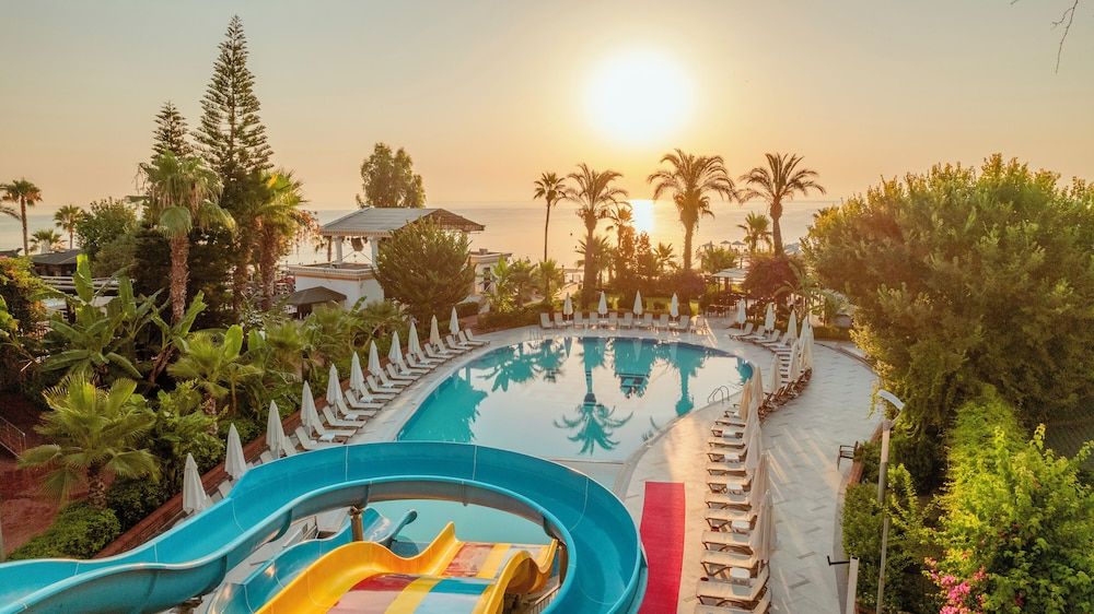 Sealife Kemer Resort Hotel