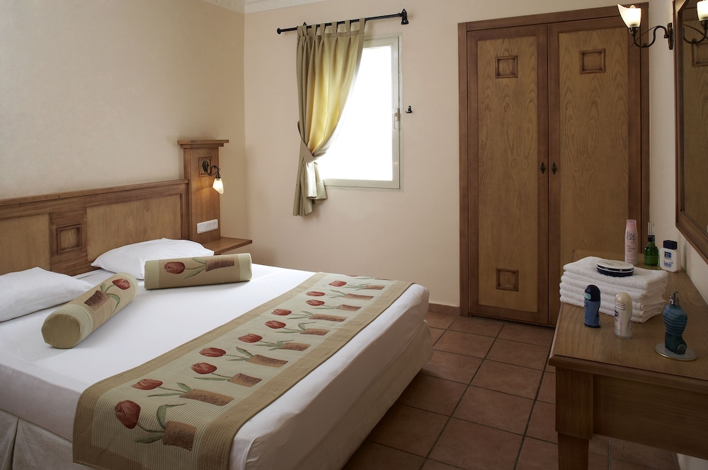 Club Anastasia Hotel — Hotel rooms in Marmaris, Mugla