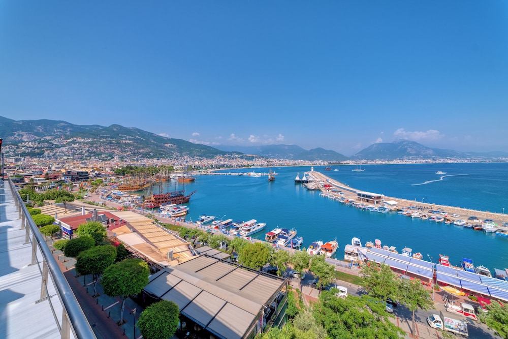 Numa Port Hotel — Attractions in the area in Alanya
