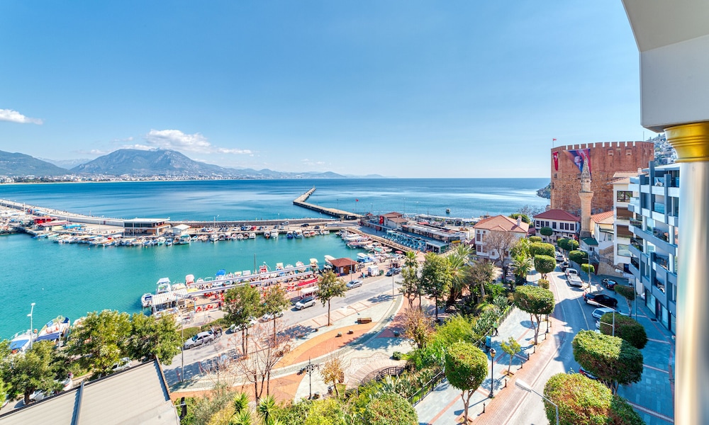 Numa Port Hotel — Attractions in the area in Alanya