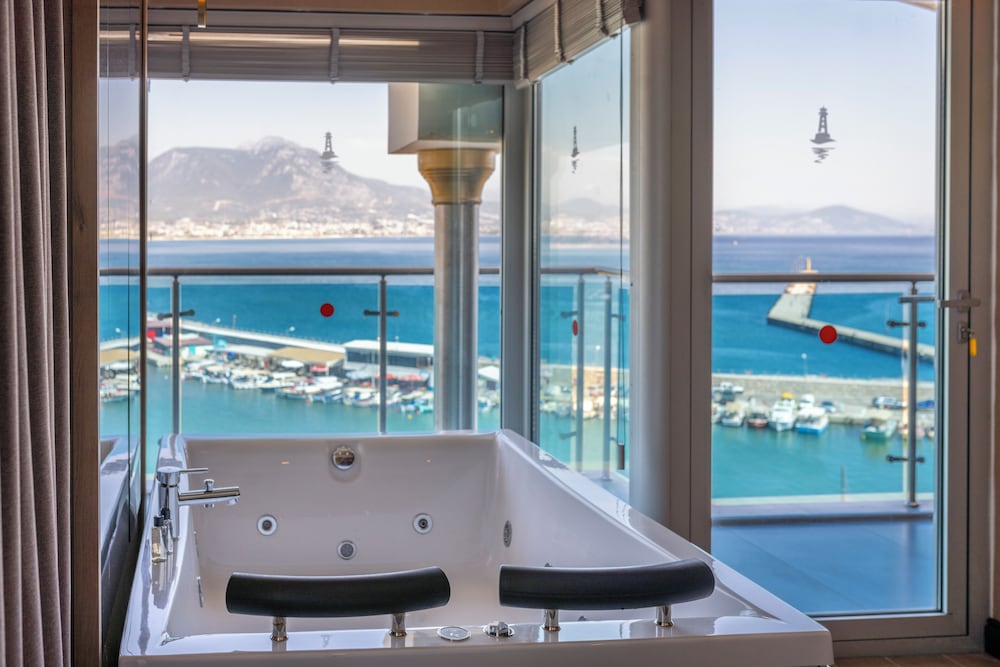 Numa Port Hotel — Hotel rooms in Alanya