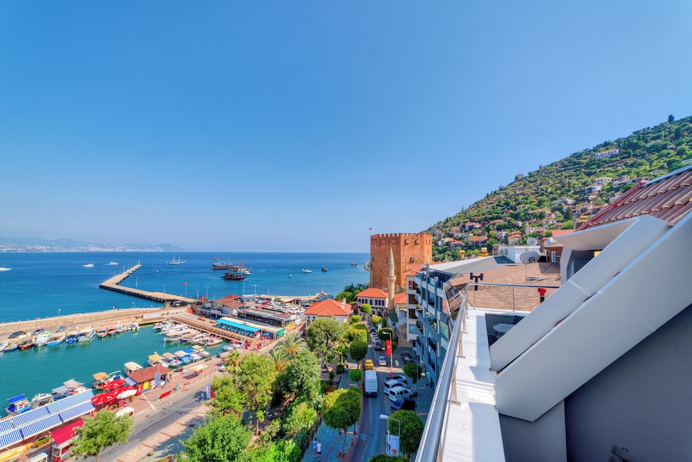 Numa Port Hotel — Attractions in the area in Alanya