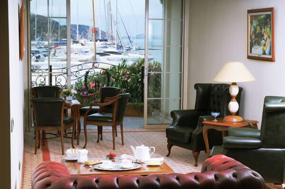 Ece Saray Marina & Resort - Special Class — Restaurant & bars in Fethiye, Mugla