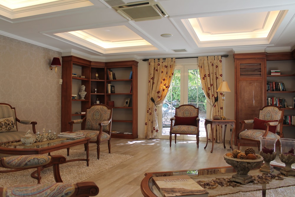 Ece Saray Marina & Resort - Special Class — Hotel rooms in Fethiye, Mugla