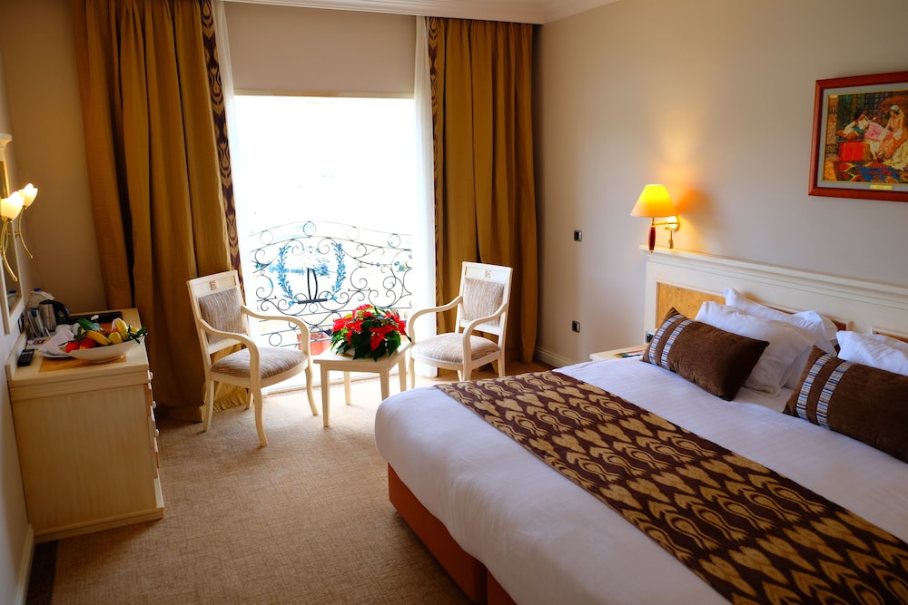Ece Saray Marina & Resort - Special Class — Hotel rooms in Fethiye, Mugla