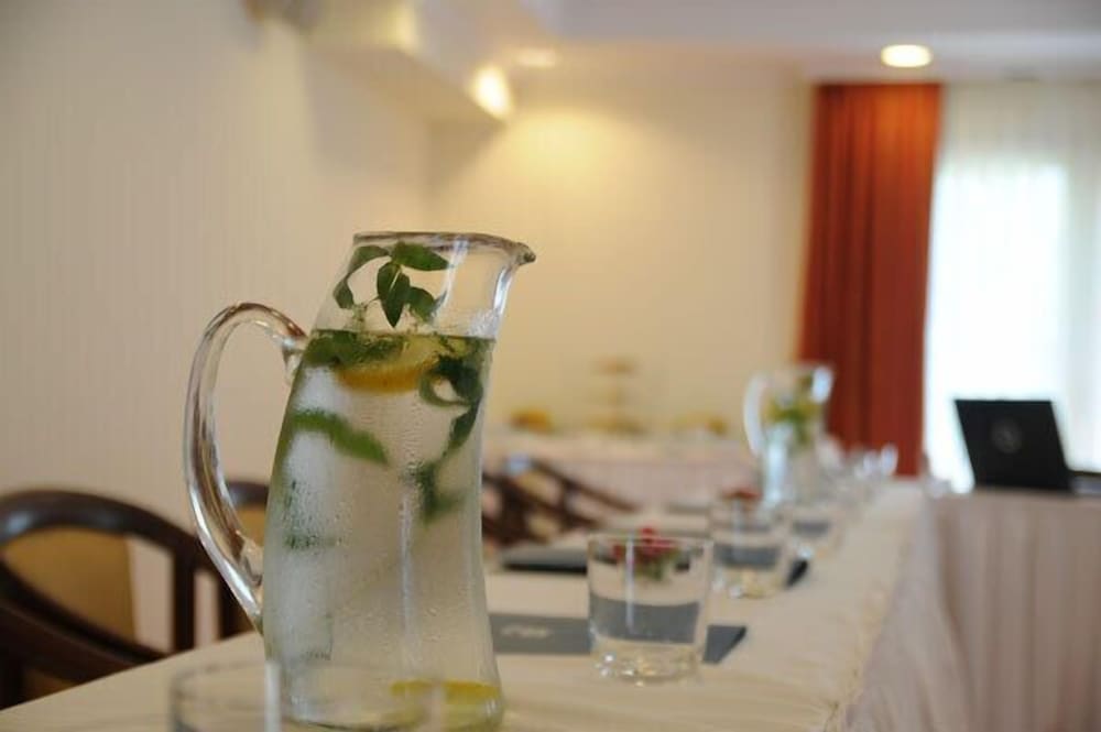 Ece Saray Marina & Resort - Special Class — Restaurant & bars in Fethiye, Mugla
