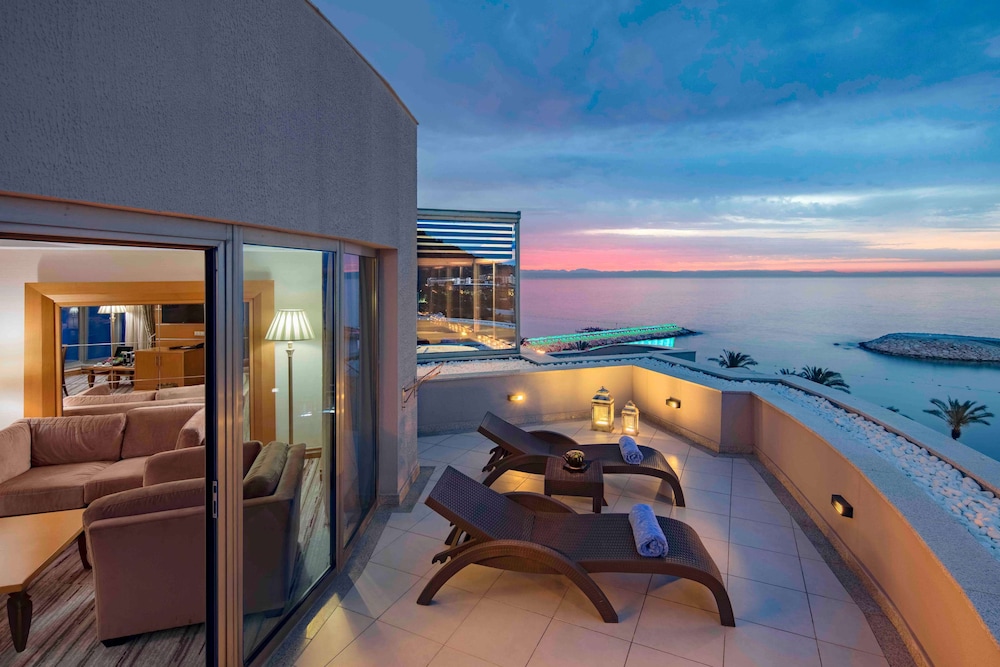 Rixos Sungate - The Land of Legends Access — Hotel rooms in Kemer