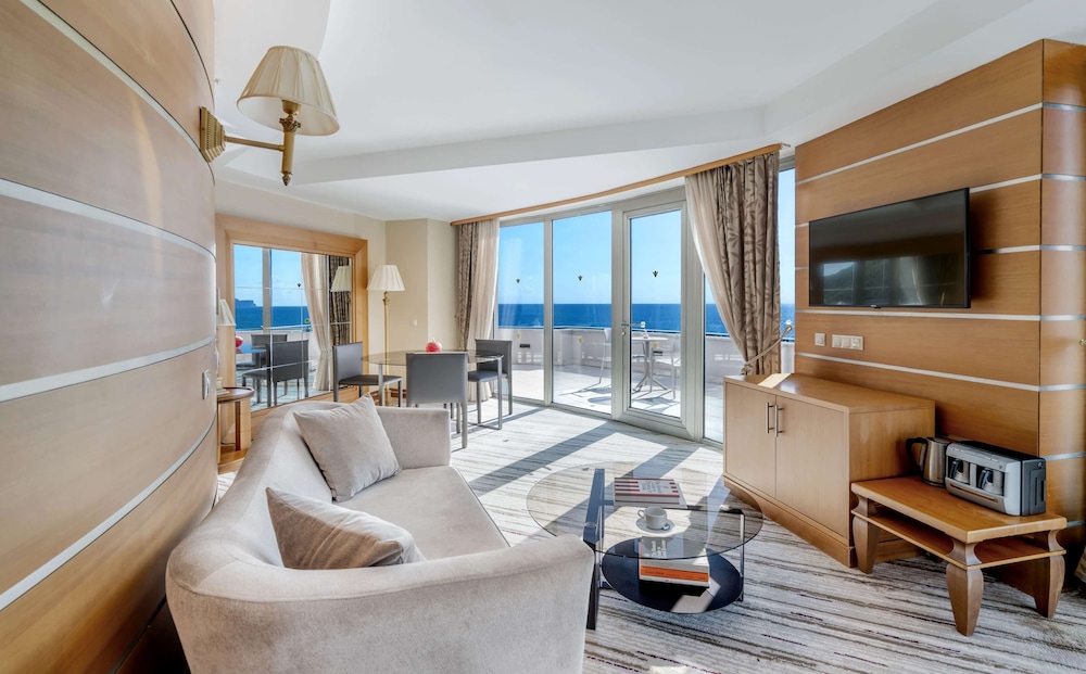 Rixos Sungate - The Land of Legends Access — Hotel rooms in Kemer