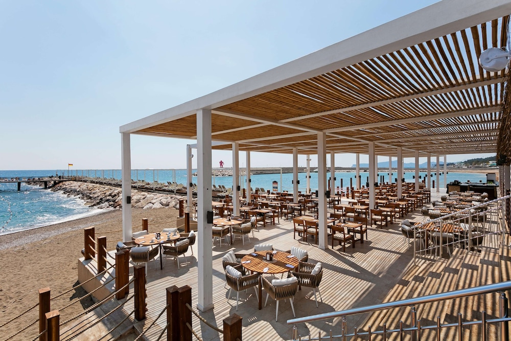 Rixos Sungate - The Land of Legends Access — Beach in Kemer