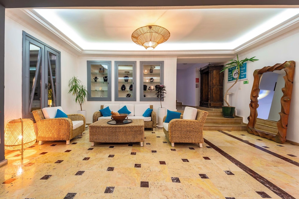 Elixir Boutique Hotel — Hotel building in Kalkan