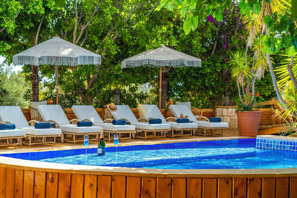 Elixir Boutique Hotel — Swimming pool in Kalkan