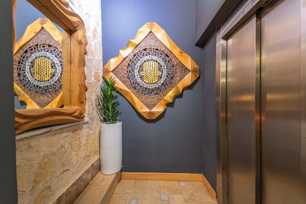 Elixir Boutique Hotel — Hotel building in Kalkan