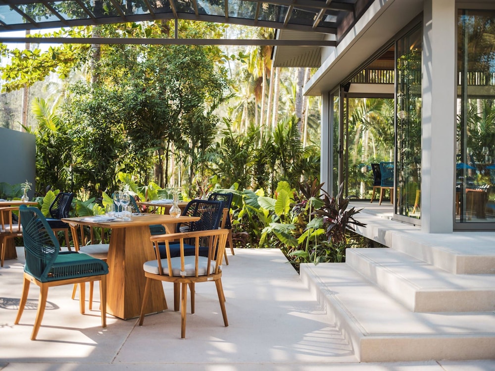 Avani+ Khao Lak Resort — Restaurant & bars in Khao Lak, Phang Nga