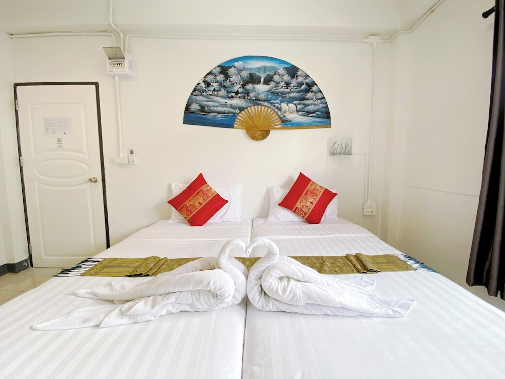Remember @ Phuket Town Hostel — Hotel rooms in Phuket, Phuket Province