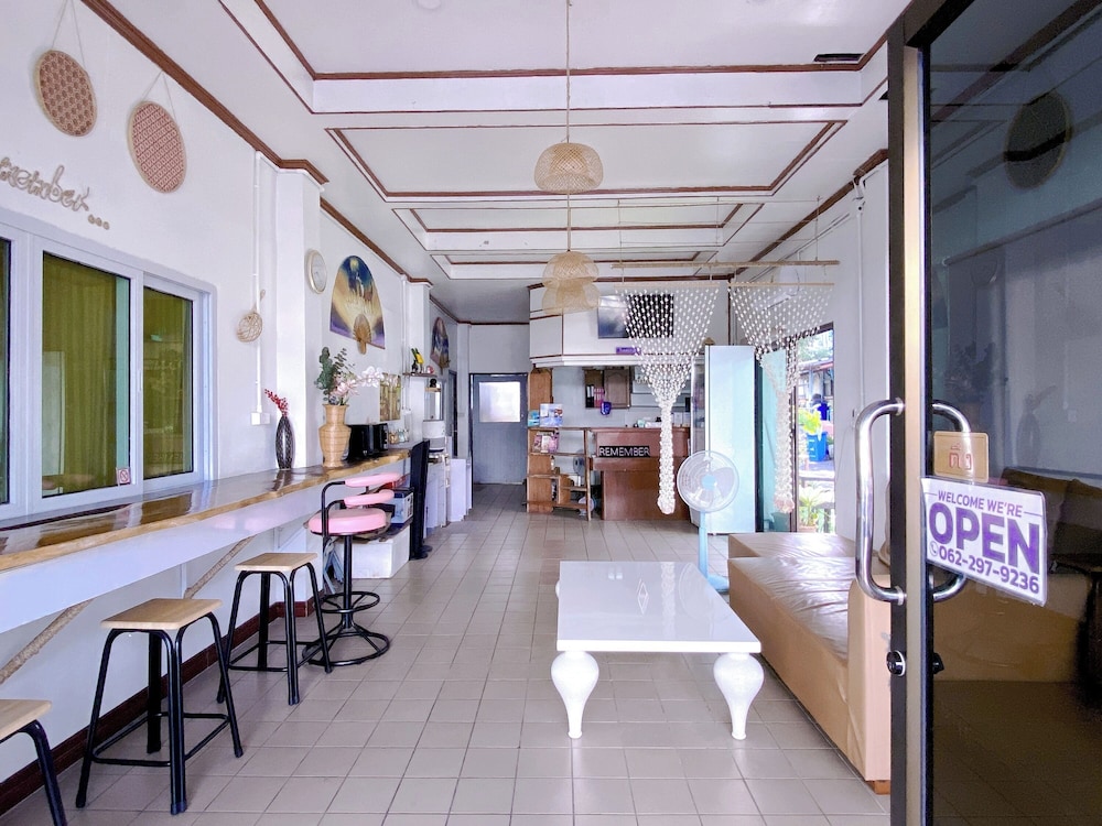 Remember @ Phuket Town Hostel — Restaurant & bars in Phuket, Phuket Province