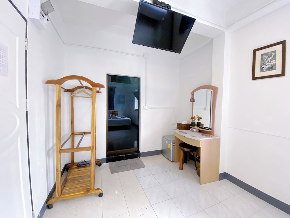 Remember @ Phuket Town Hostel — Hotel rooms in Phuket, Phuket Province