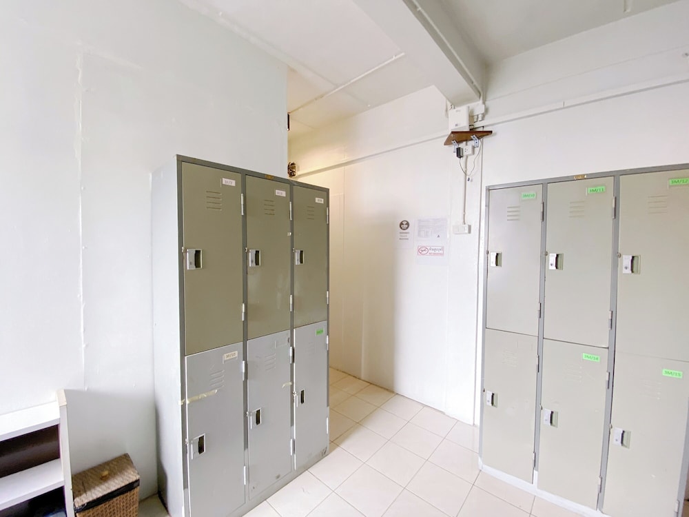 Remember @ Phuket Town Hostel — Hotel building in Phuket, Phuket Province
