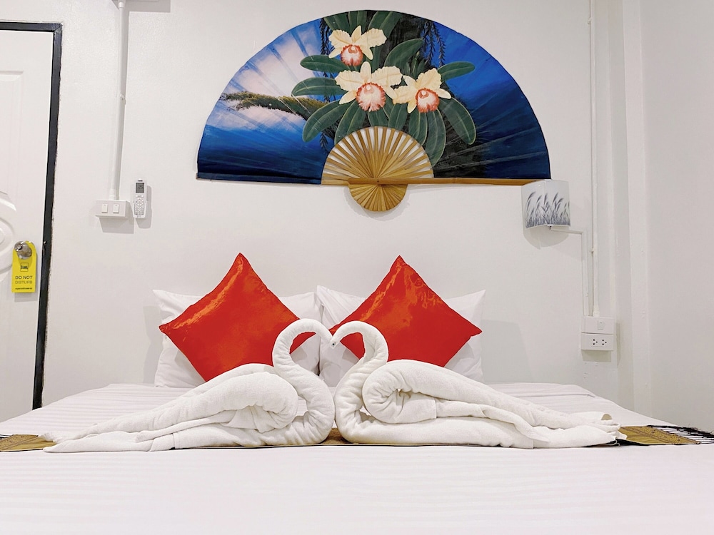 Remember @ Phuket Town Hostel — Hotel rooms in Phuket, Phuket Province