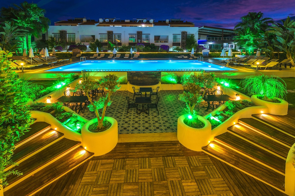 Diana Residence — Swimming pool in Fethiye, Mugla