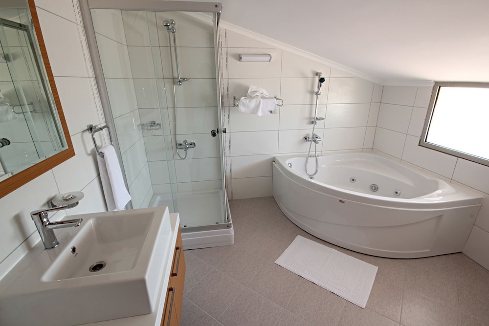 Diana Residence — Hotel rooms in Fethiye, Mugla