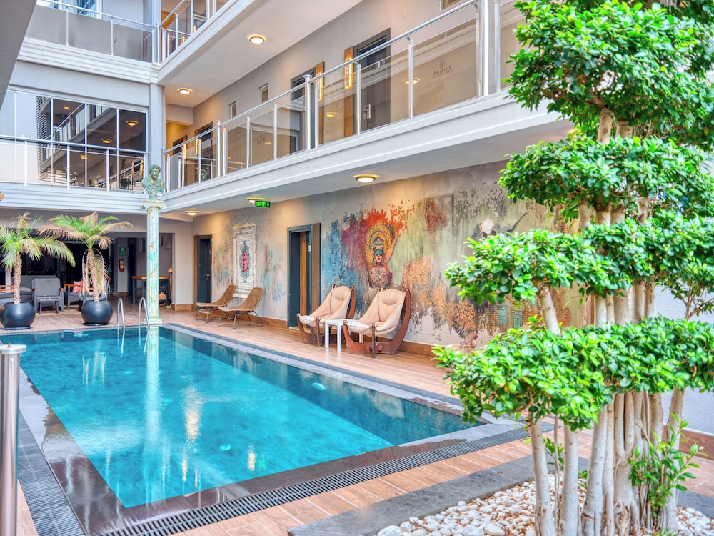 Royalisa Palmiye Beach +14 Adult Only — Swimming pool in Alanya