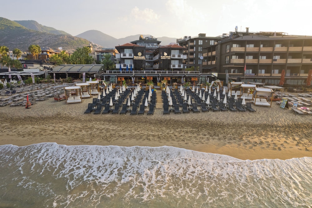 Royalisa Palmiye Beach +14 Adult Only — Beach in Alanya