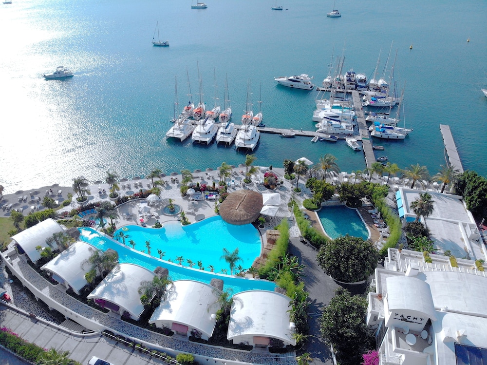 Yacht Classic Hotel - Boutique Class — Main photo in Fethiye, Mugla