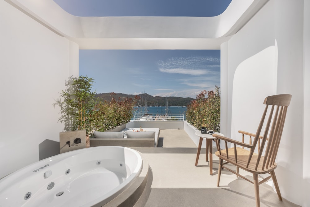 Yacht Classic Hotel - Boutique Class — Hotel rooms in Fethiye, Mugla