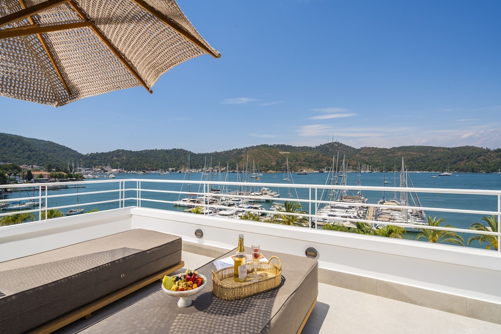 Yacht Classic Hotel - Boutique Class — Hotel rooms in Fethiye, Mugla