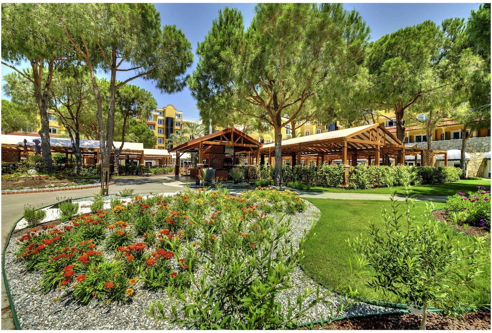 ROBINSON NOBILIS - All Inclusive — Restaurant & bars in Belek