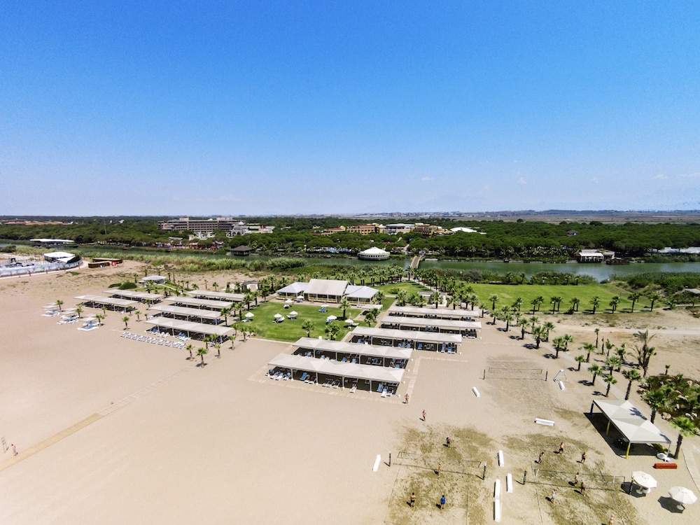 ROBINSON NOBILIS - All Inclusive — Beach in Belek