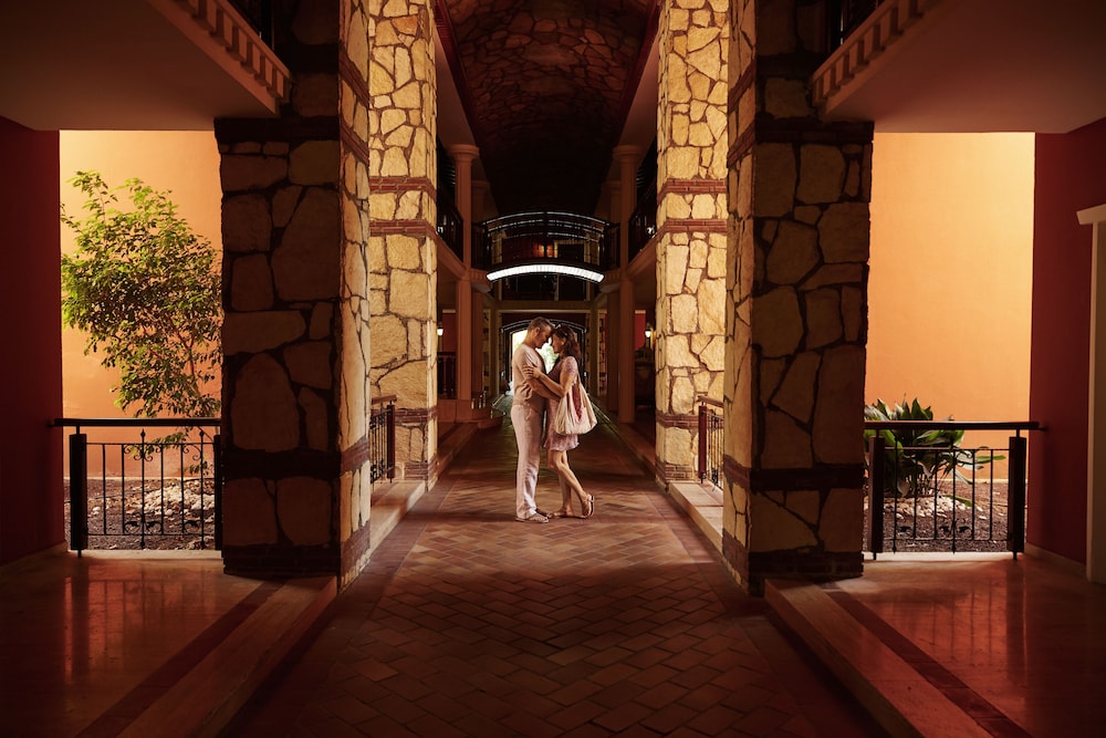ROBINSON NOBILIS - All Inclusive — Hotel building in Belek