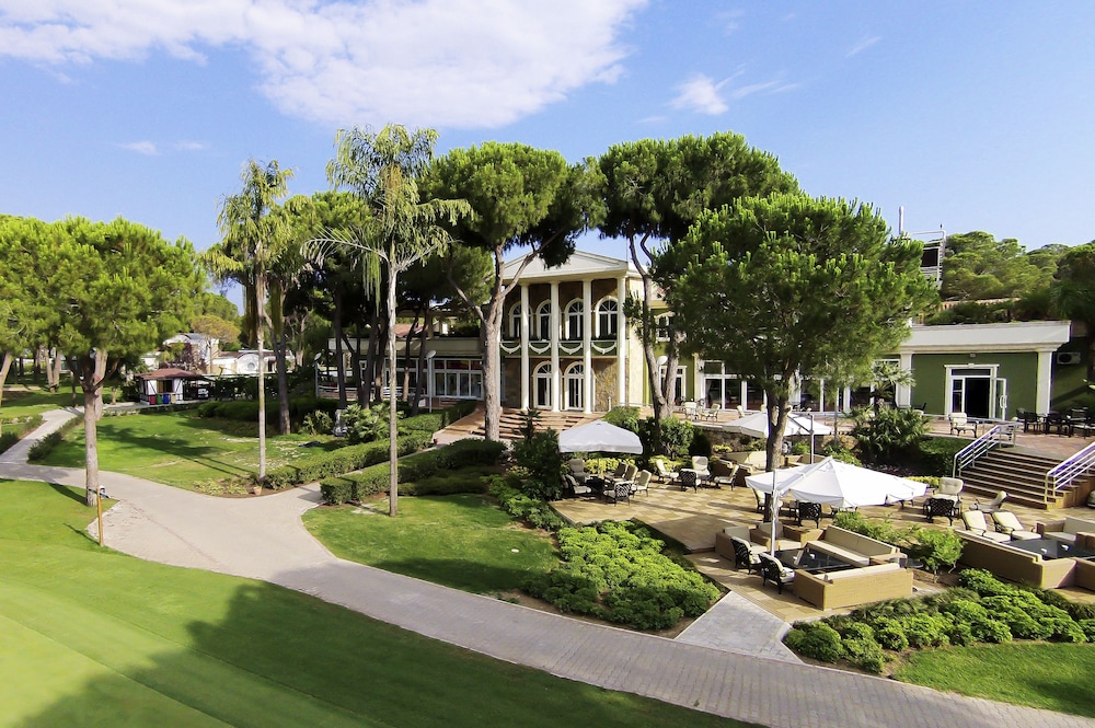 ROBINSON NOBILIS - All Inclusive — Hotel building in Belek