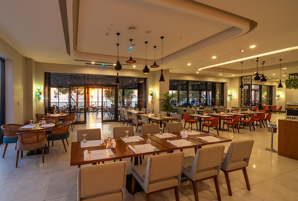 Sundia Exclusive By Liberty Fethiye - Adults Only — Restaurant & bars in Fethiye, Mugla