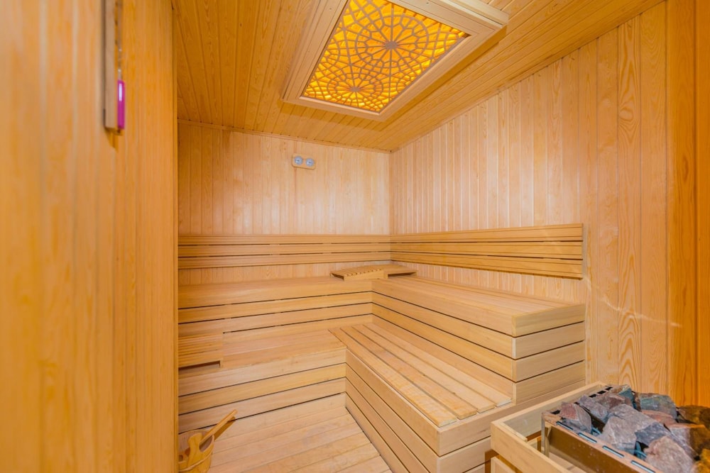 Side Lowe Hotel — Spa in Side