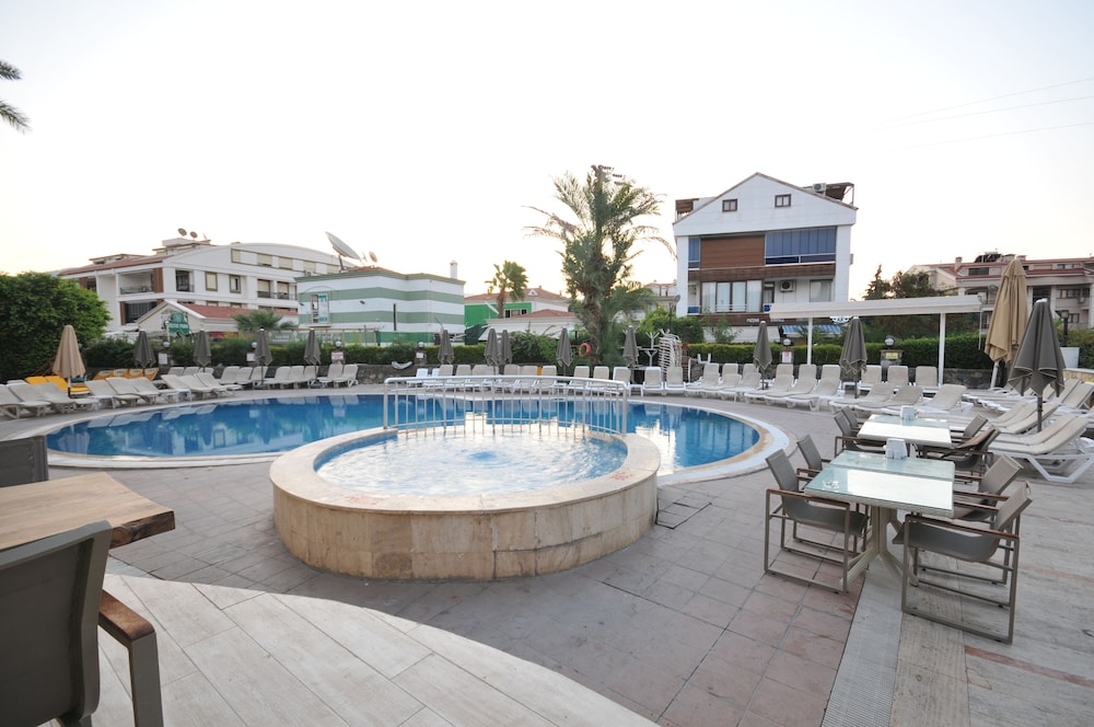 Greenpark Apartments — Swimming pool in Marmaris, Mugla