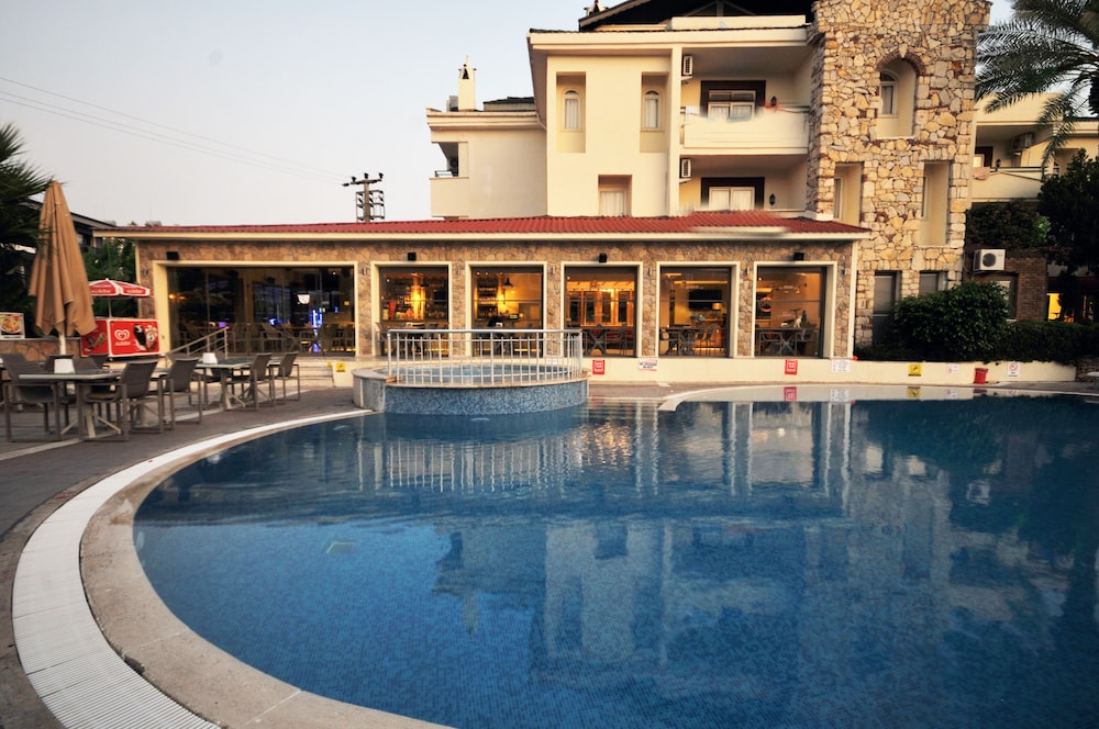 Greenpark Apartments — Swimming pool in Marmaris, Mugla