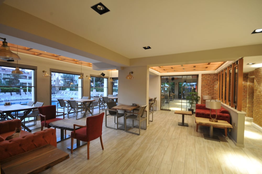 Greenpark Apartments — Restaurant & bars in Marmaris, Mugla
